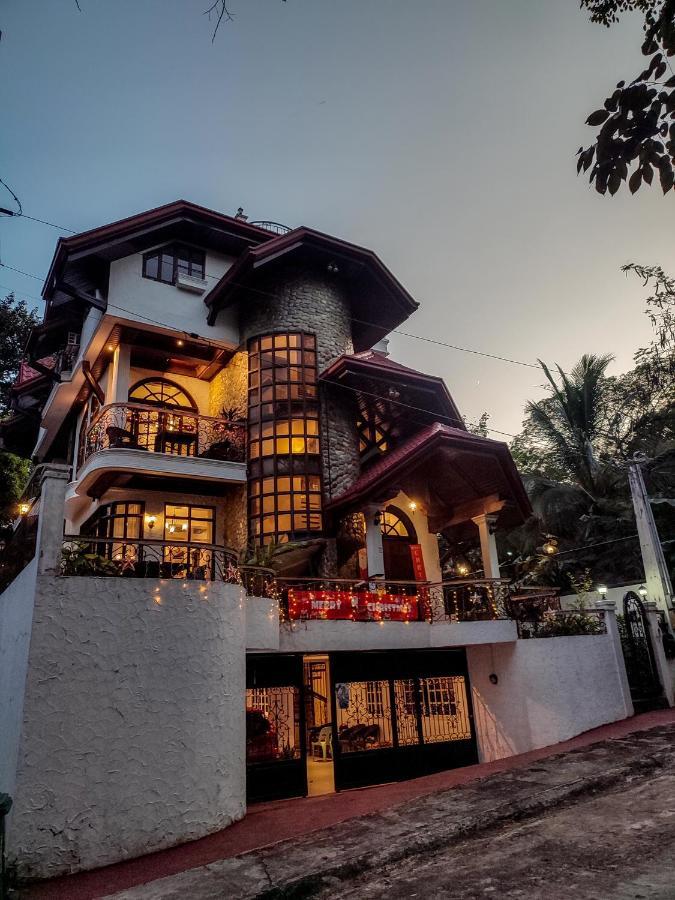 El Castillo Bed And Breakfast Angono Exteriér fotografie